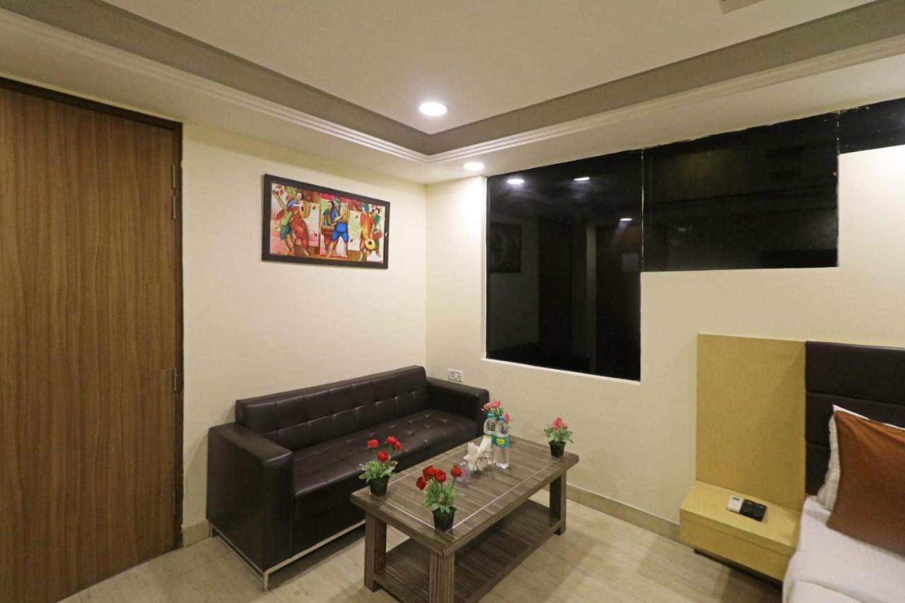 Hotel D'Capitol - Delhi Airport 新德里 外观 照片