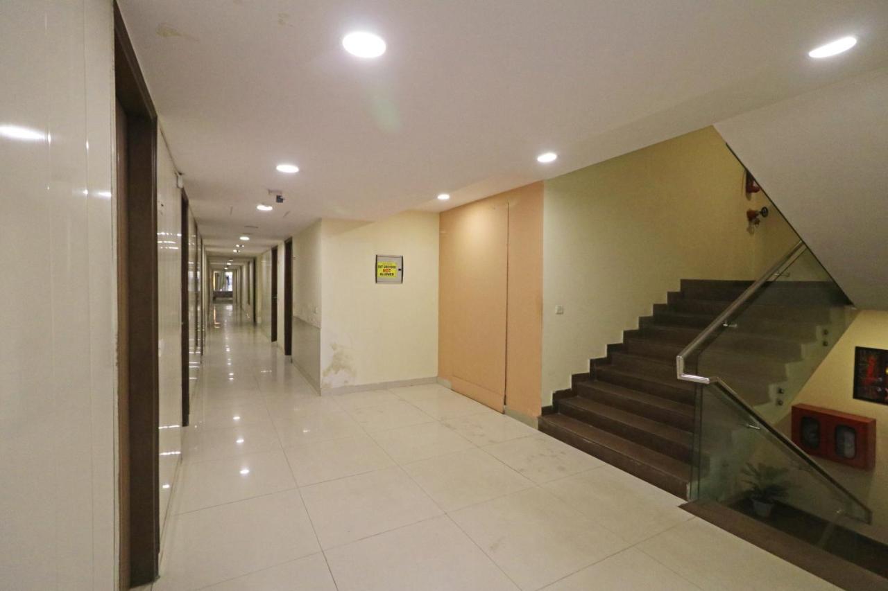 Hotel D'Capitol - Delhi Airport 新德里 外观 照片