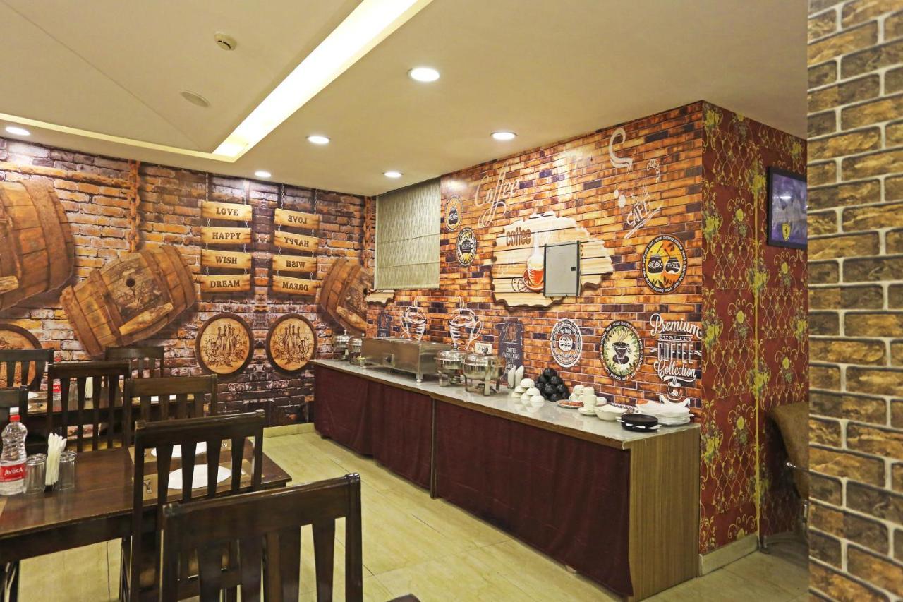 Hotel D'Capitol - Delhi Airport 新德里 外观 照片
