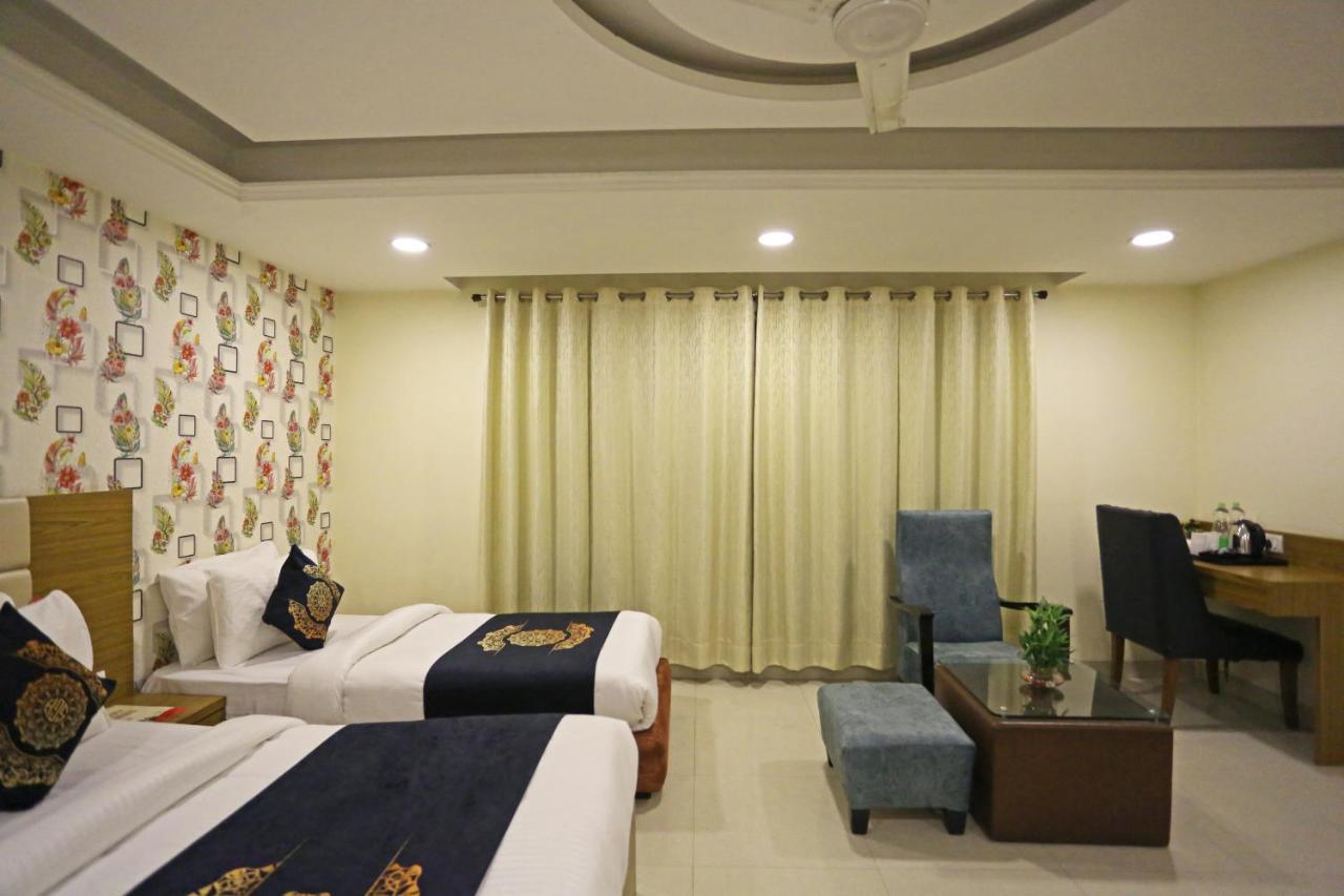 Hotel D'Capitol - Delhi Airport 新德里 外观 照片