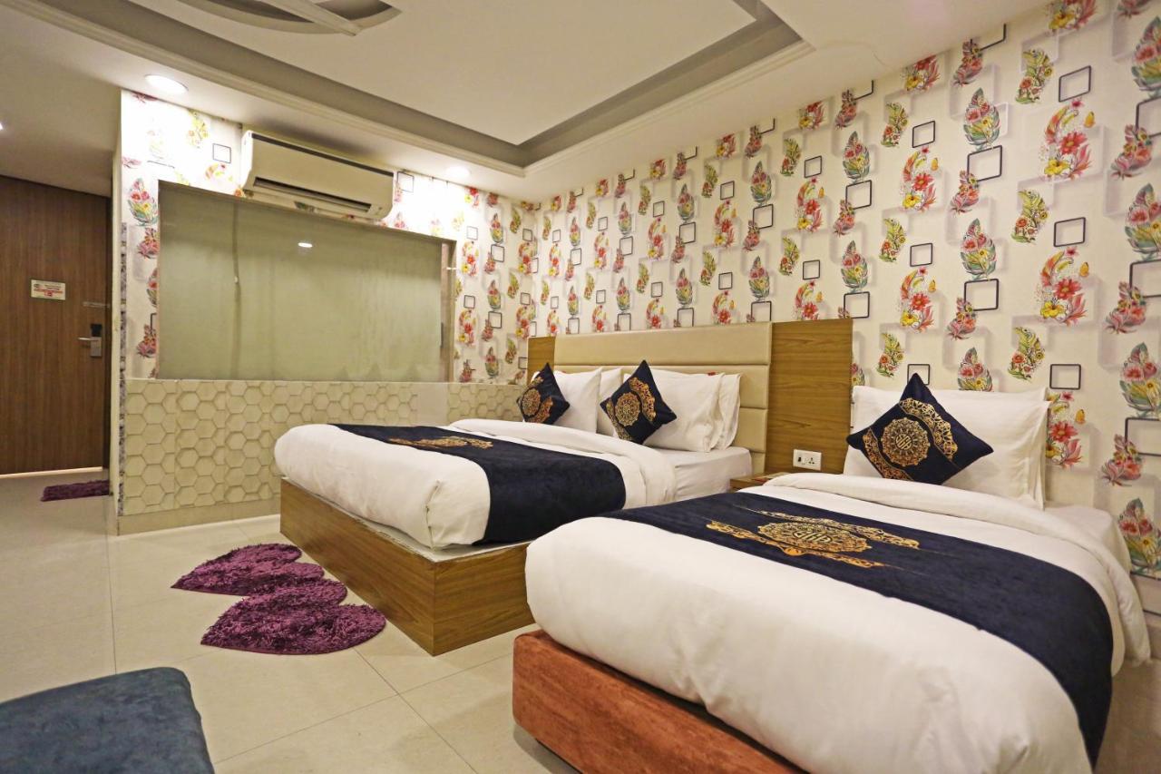 Hotel D'Capitol - Delhi Airport 新德里 外观 照片