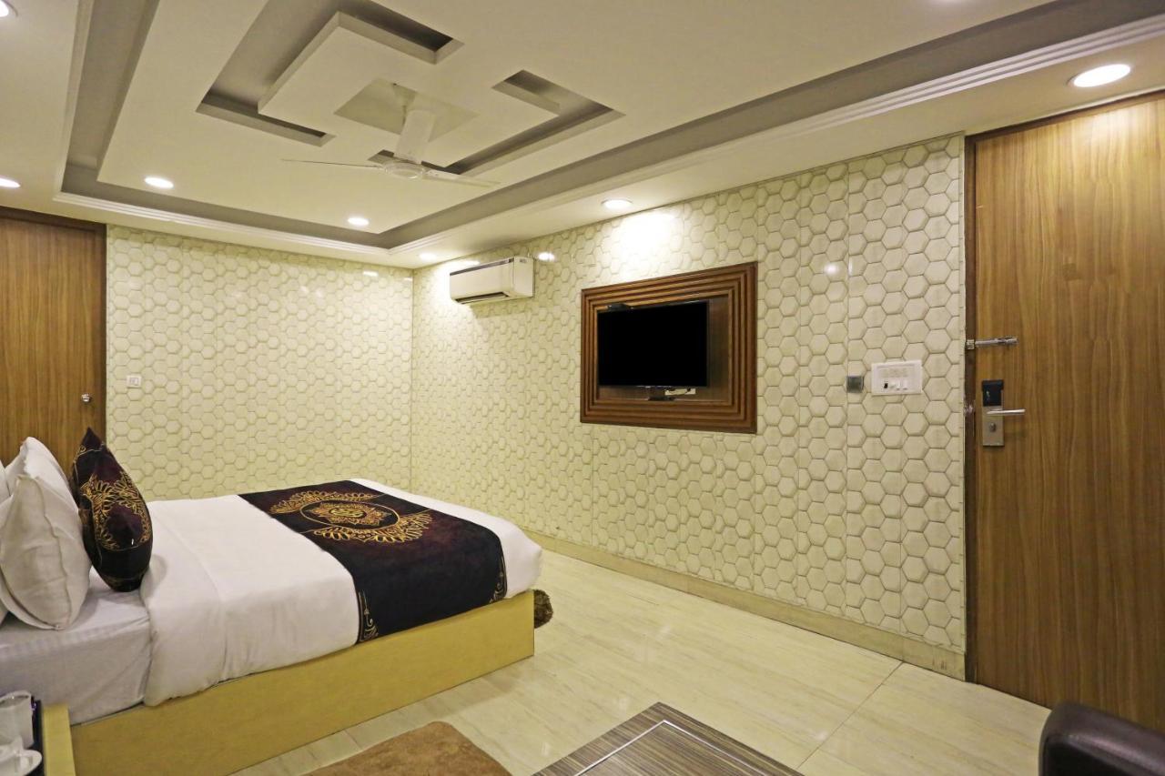 Hotel D'Capitol - Delhi Airport 新德里 外观 照片