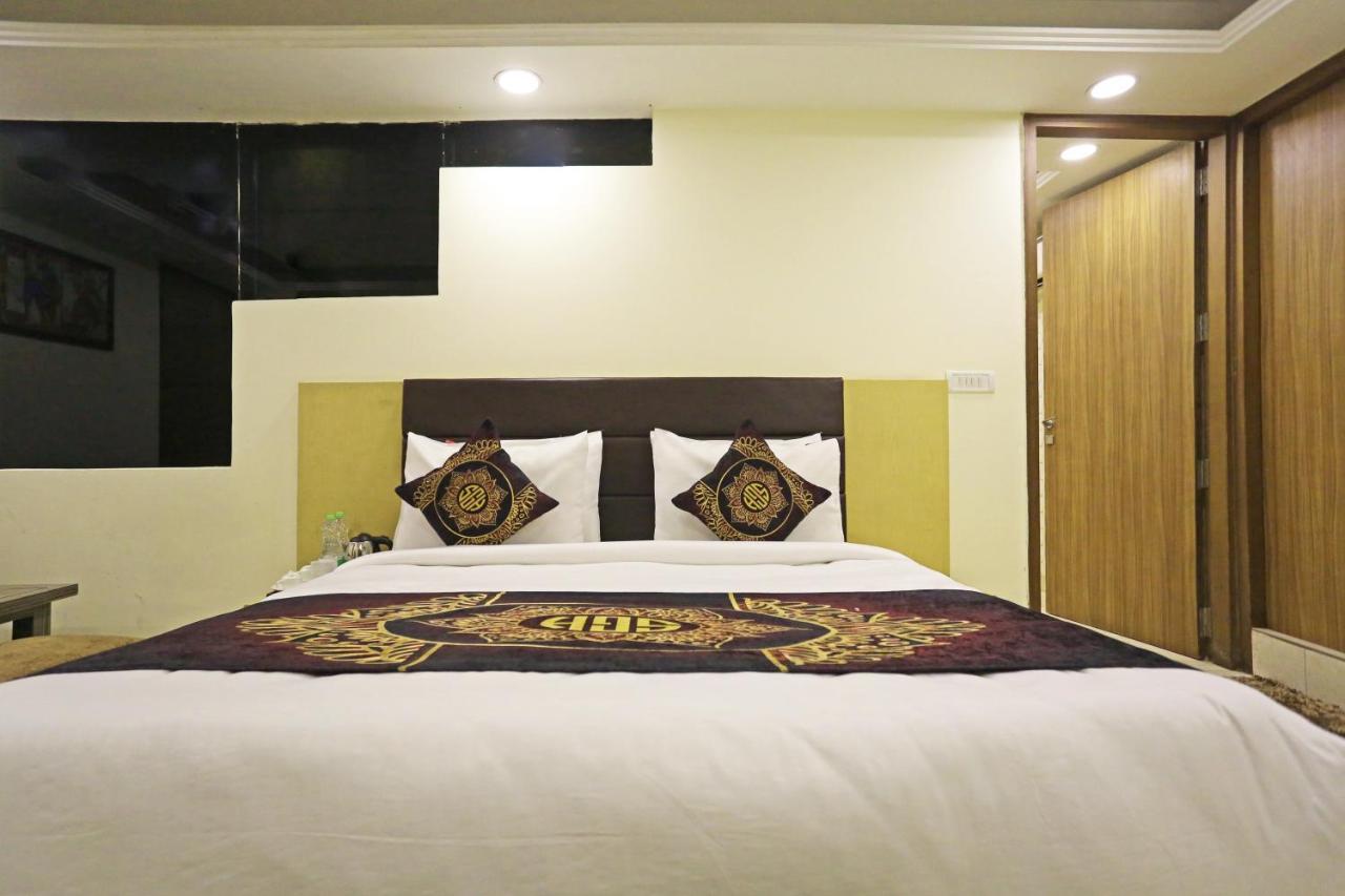 Hotel D'Capitol - Delhi Airport 新德里 外观 照片