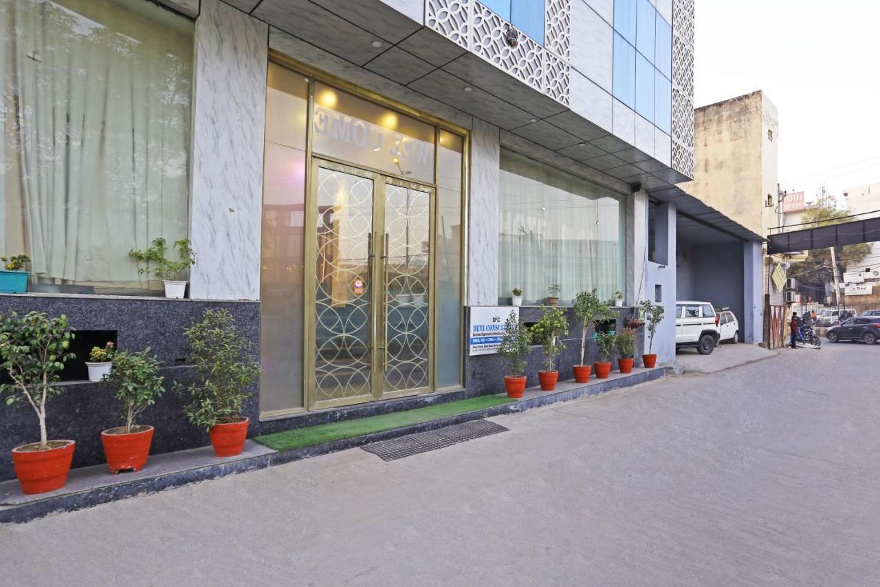 Hotel D'Capitol - Delhi Airport 新德里 外观 照片
